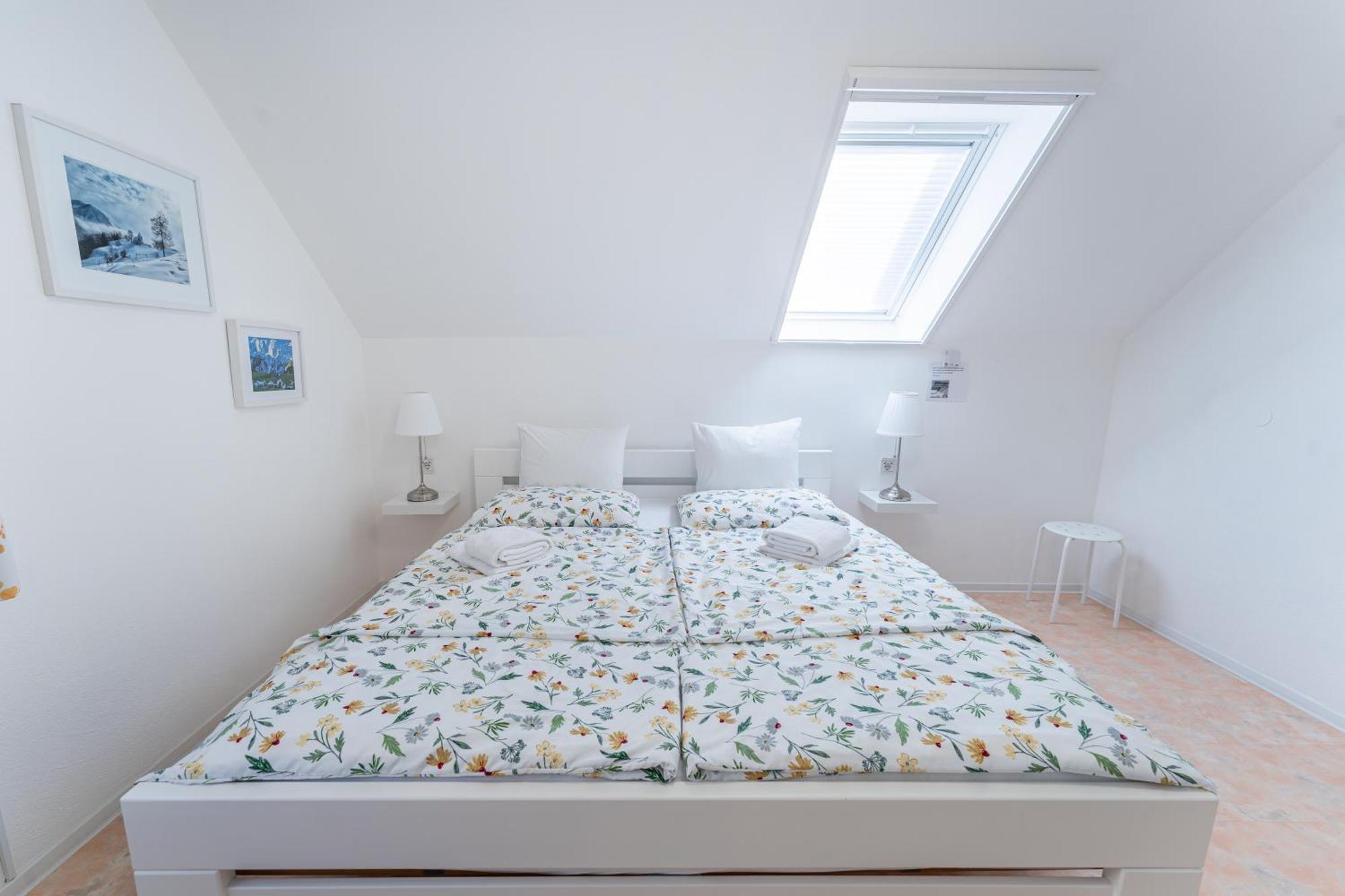 Rooms Mocilnik Бегунье-на-Гореньскем Экстерьер фото